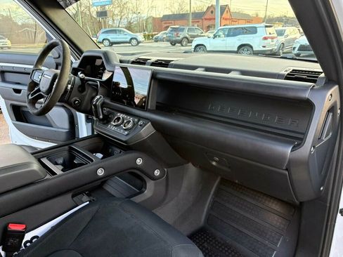 Used 2023 Land Rover Defender 110 Carpathian Edition image 28