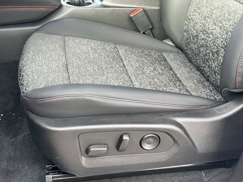 Certified 2023 Chevrolet Colorado Z71 w/ Z71 Convenience Package 2 image 18