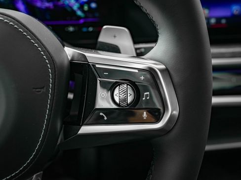 New 2026 BMW 740i xDrive w/ Executive Package image 31