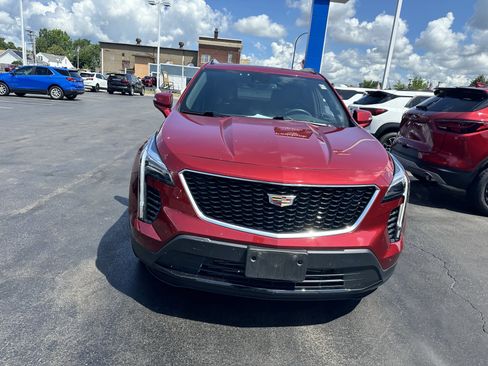 Used 2023 Cadillac XT4 Sport w/ Cold Weather Package AWD/4WD image 2
