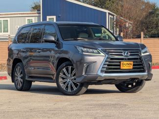 Used 2016 Lexus LX 570 4WD video 2