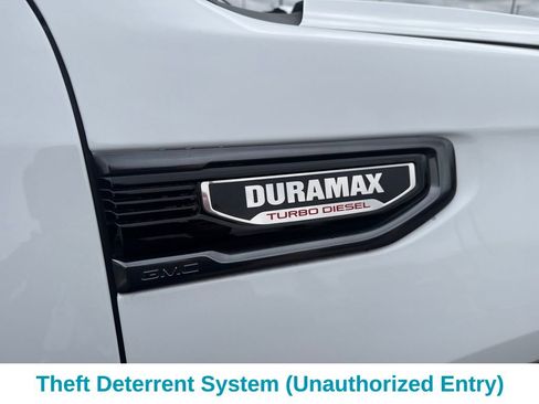 Used 2022 GMC Sierra 1500 AT4 w/ AT4 Premium Package image 32