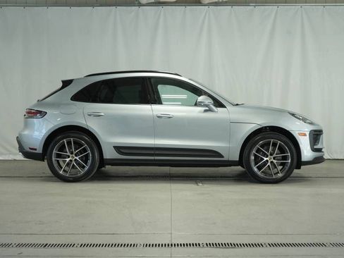 Certified 2024 Porsche Macan image 8