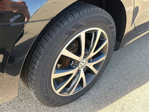 Used 2018 Volkswagen Jetta SE image 20