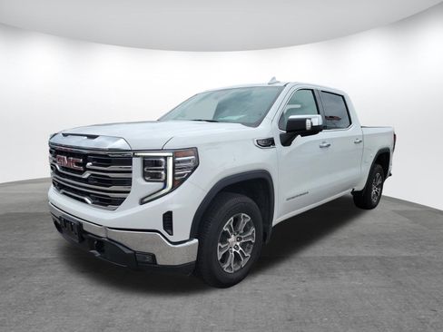 Used 2025 GMC Sierra 1500 SLT RWD image 21