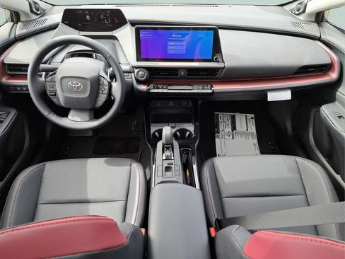 New 2026 Toyota Prius Plug-In Hybrid FWD image 12