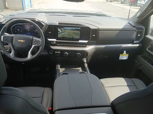 New 2026 Chevrolet Silverado 2500 LTZ w/ LTZ Premium Texas Edition AWD/4WD image 36