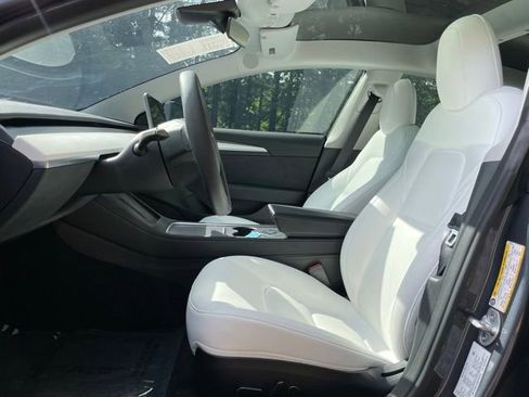 Used 2023 Tesla Model 3 Standard Range RWD image 14