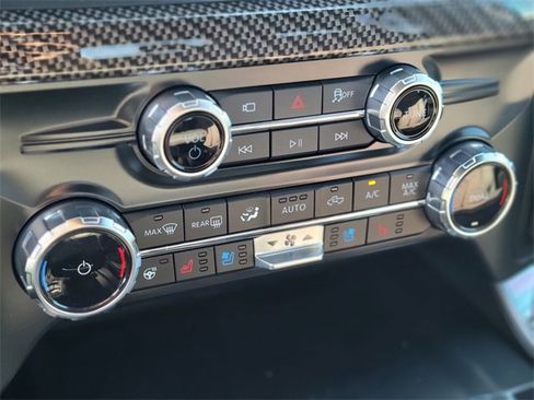 New 2025 Ford F150 Lariat w/ Equipment Group 501A Mid image 26