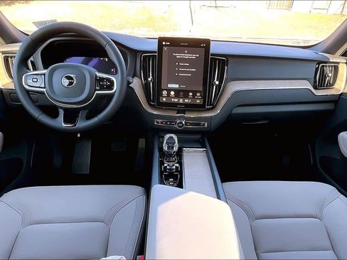 New 2026 Volvo XC60 B5 Plus w/ Climate Package image 7