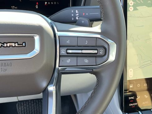New 2026 GMC Terrain Denali AWD/4WD image 29