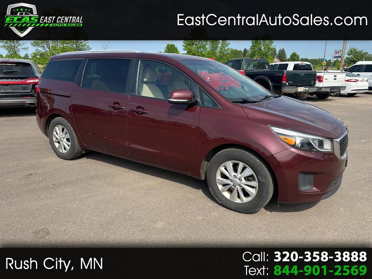 Used 2015 Kia Sedona LX FWD image 1