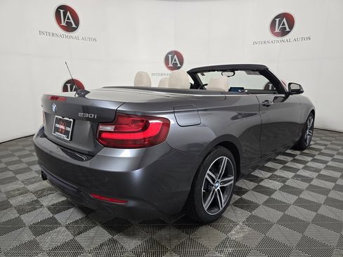 Used 2017 BMW 230i xDrive Convertible image 7