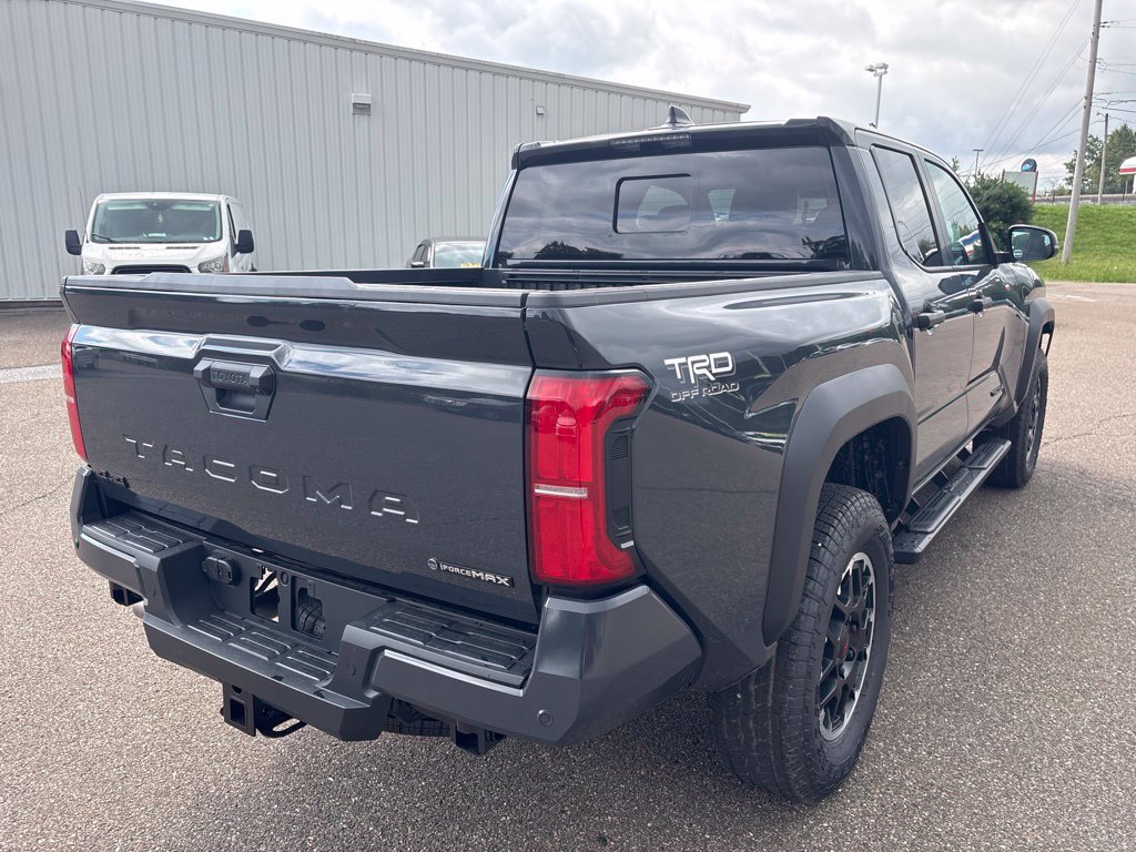 Used 2026 Toyota Tacoma TRD Off-Road w/ TRD Off Road Upgrade Package AWD/4WD image 7