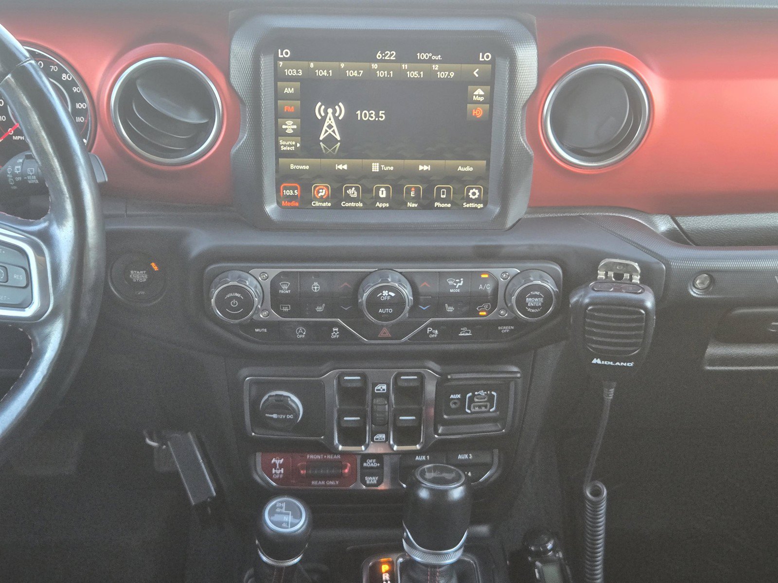 Used 2021 Jeep Wrangler Unlimited Rubicon AWD/4WD image 9