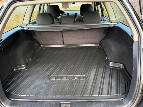 Used 2006 Subaru Outback 2.5i image 16