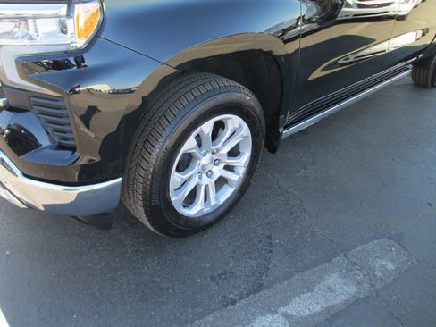 Certified 2022 Chevrolet Silverado 1500 LTZ w/ LTZ Premium Package image 12