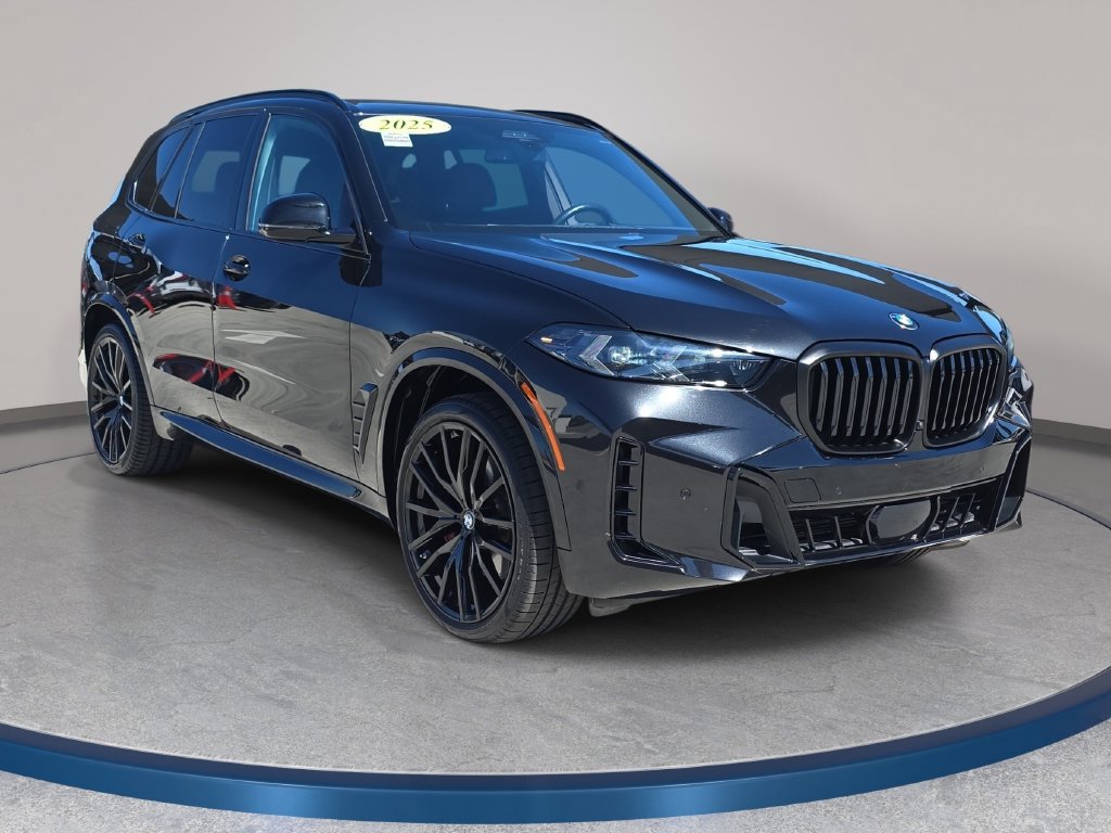 Used 2025 BMW X5 sDrive40i w/ M Sport Package RWD image 4