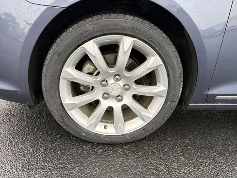 Used 2015 Buick LaCrosse Premium image 29