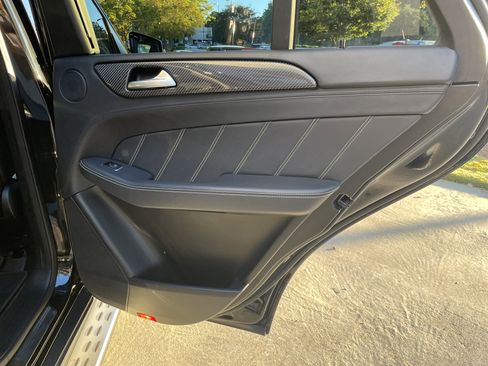 Used 2019 Mercedes-Benz GLE 63 AMG 4MATIC image 42