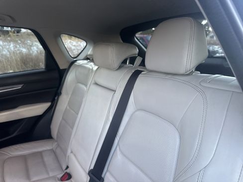 Used 2017 MAZDA CX-5 Grand Touring w/ Premium Package image 19