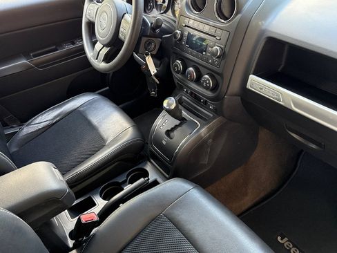 Used 2015 Jeep Compass Sport w/ Power Value Group FWD image 13