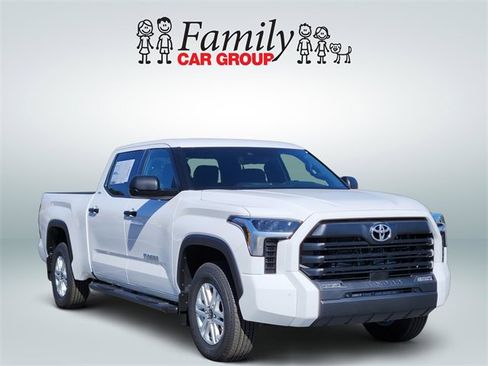 New 2026 Toyota Tundra SR5 image 2