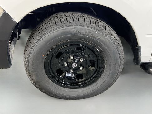 Used 2022 RAM 1500 Tradesman w/ Electronics Group AWD/4WD image 13