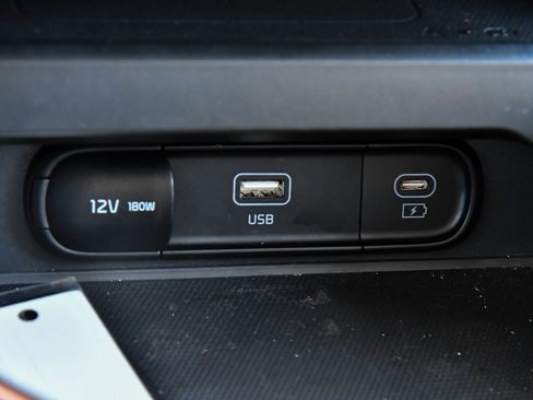 Used 2024 Kia Soul EX image 25