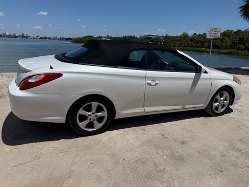 Used 2006 Toyota Solara SE FWD image 13