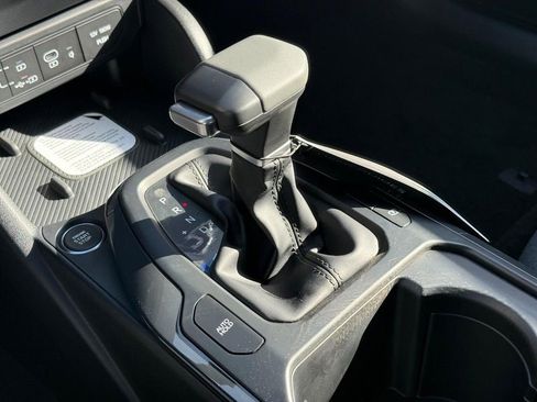 New 2025 Kia K4 EX image 15