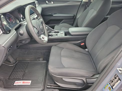Used 2021 Kia K5 LXS FWD image 4