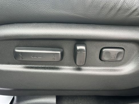 Used 2023 Honda Passport EX-L image 16