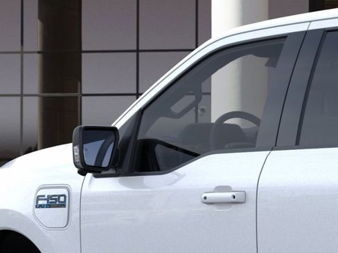 New 2025 Ford F150 Lightning Flash image 20