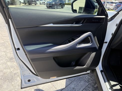 Certified 2026 INFINITI QX60 Sport w/ Dark Cargo Package image 10