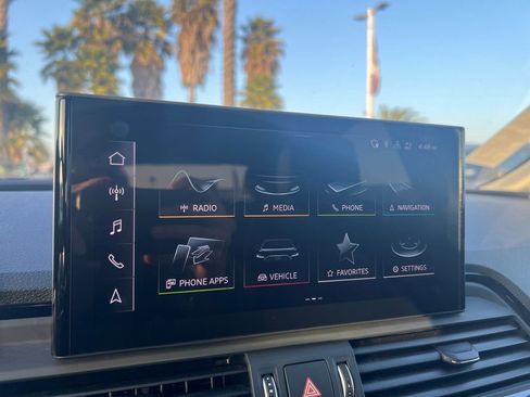 Used 2024 Audi Q5 2.0T Premium Plus image 19