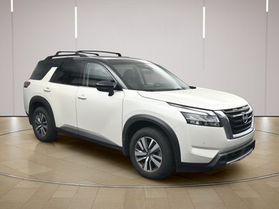 Certified 2023 Nissan Pathfinder SL