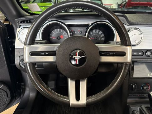 Used 2007 Ford Mustang GT image 9