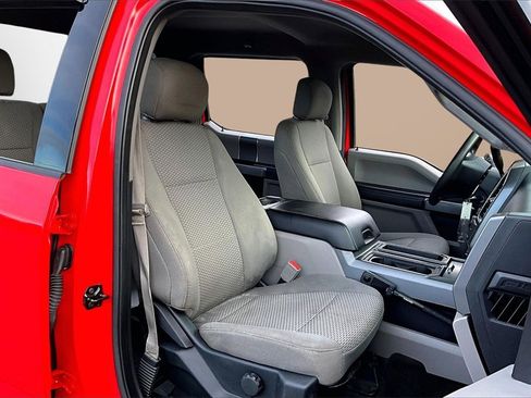 Used 2020 Ford F150 XLT w/ XTR Package image 26