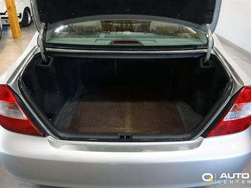 Used 2003 Toyota Camry LE FWD image 24