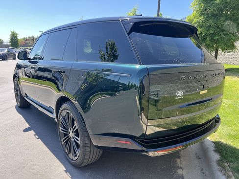 Certified 2025 Land Rover Range Rover Long Wheelbase SE image 5