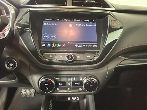 Used 2023 Chevrolet TrailBlazer RS w/ Technology Package AWD/4WD image 23