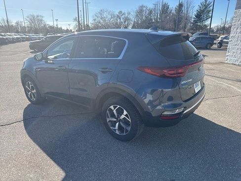 Used 2021 Kia Sportage LX image 3