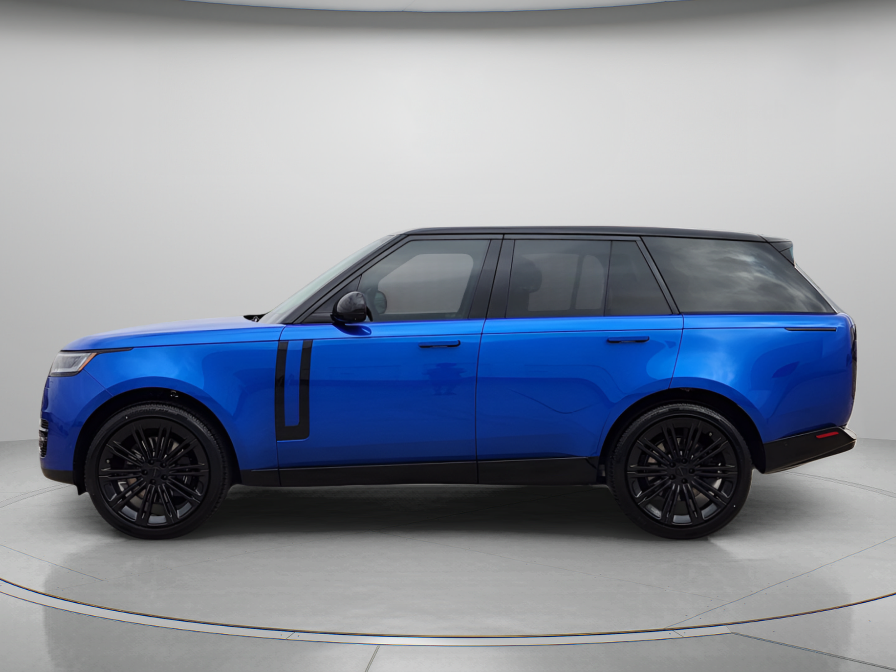 New 2026 Land Rover Range Rover SE AWD/4WD image 2