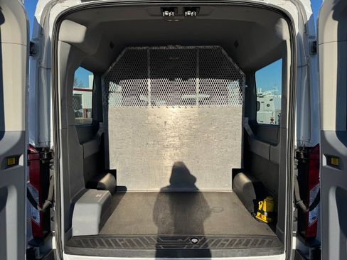 Used 2019 Ford Transit 150 XL image 16