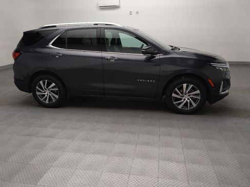 Used 2022 Chevrolet Equinox Premier AWD/4WD image 11