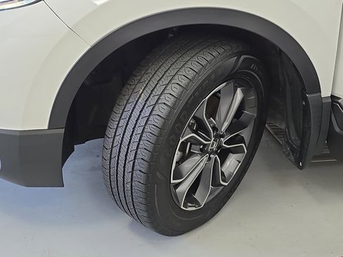 Used 2020 Honda CR-V EX image 32