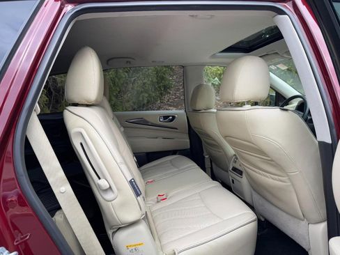 Used 2019 INFINITI QX60 Luxe w/ Essential Package image 10