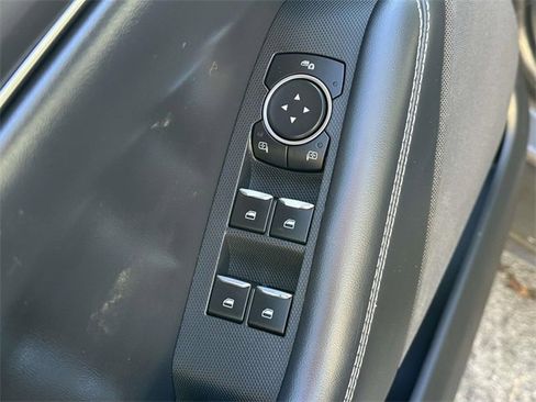 Used 2021 Ford Mustang Mach-E Select image 20