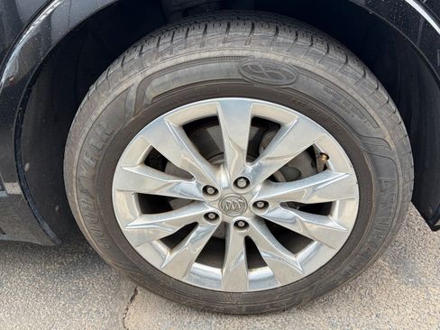 Used 2017 Buick Envision Essence FWD image 5